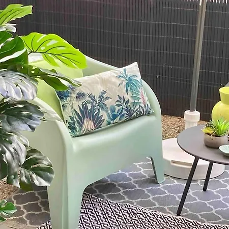 Jungle Chic Apartment Courcouronnes Exterior photo