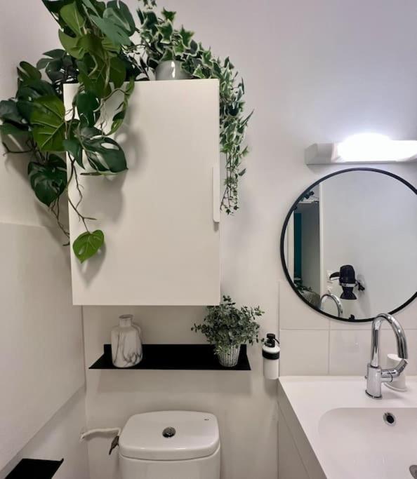 Jungle Chic Apartment *